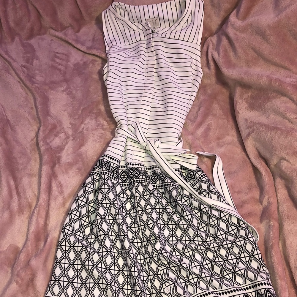 Professional White and black dress